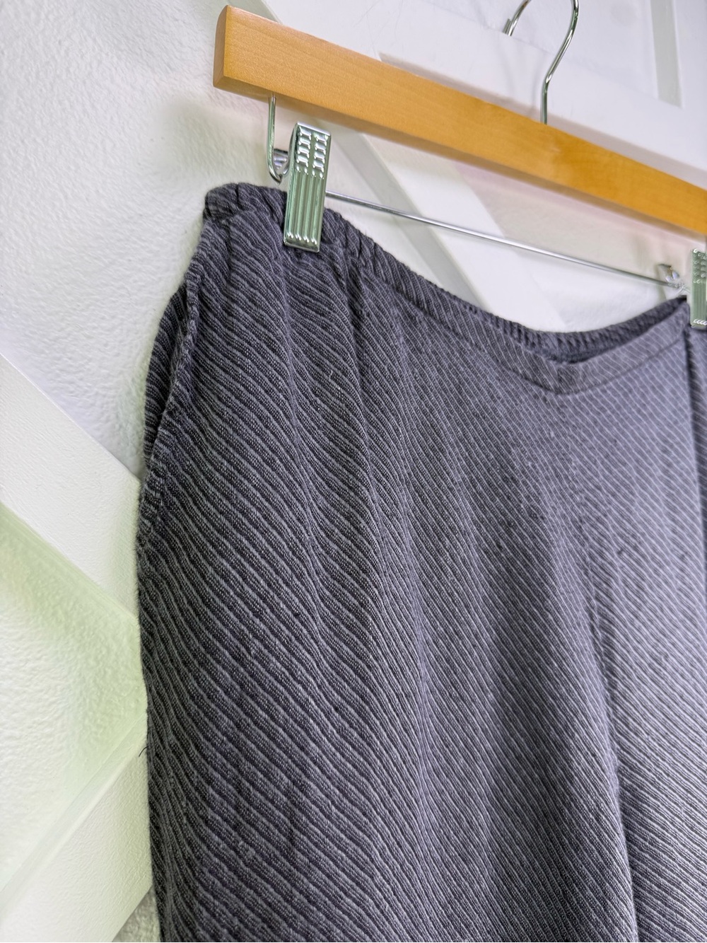 NWOT FLAX Gray 100% Linen Textured Diagonal Stripe Pull On Pants Size Small - Picture 3 of 11